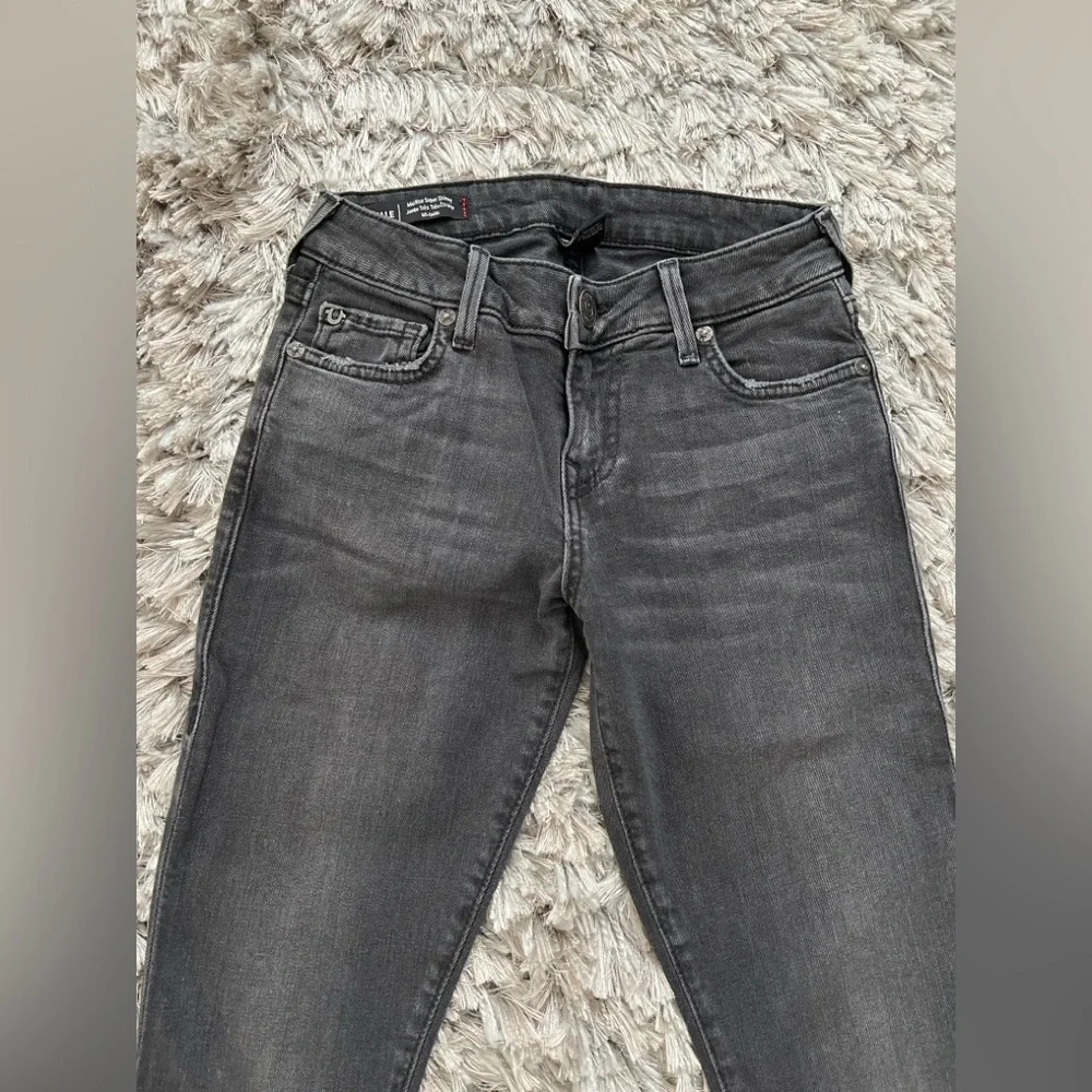 True Religion Mid Rise Super Skinny Jeans – Charcoal – Size 23 - Picture 7 of 15